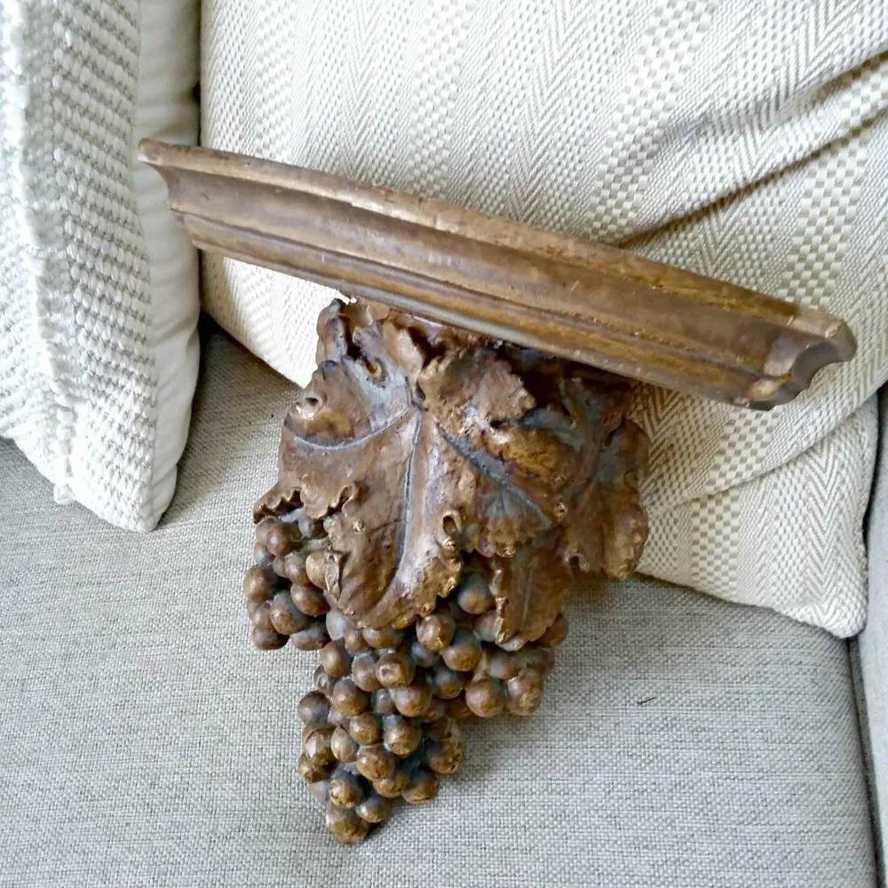 VINTAGE Cottage GRAPES WALL SHELF